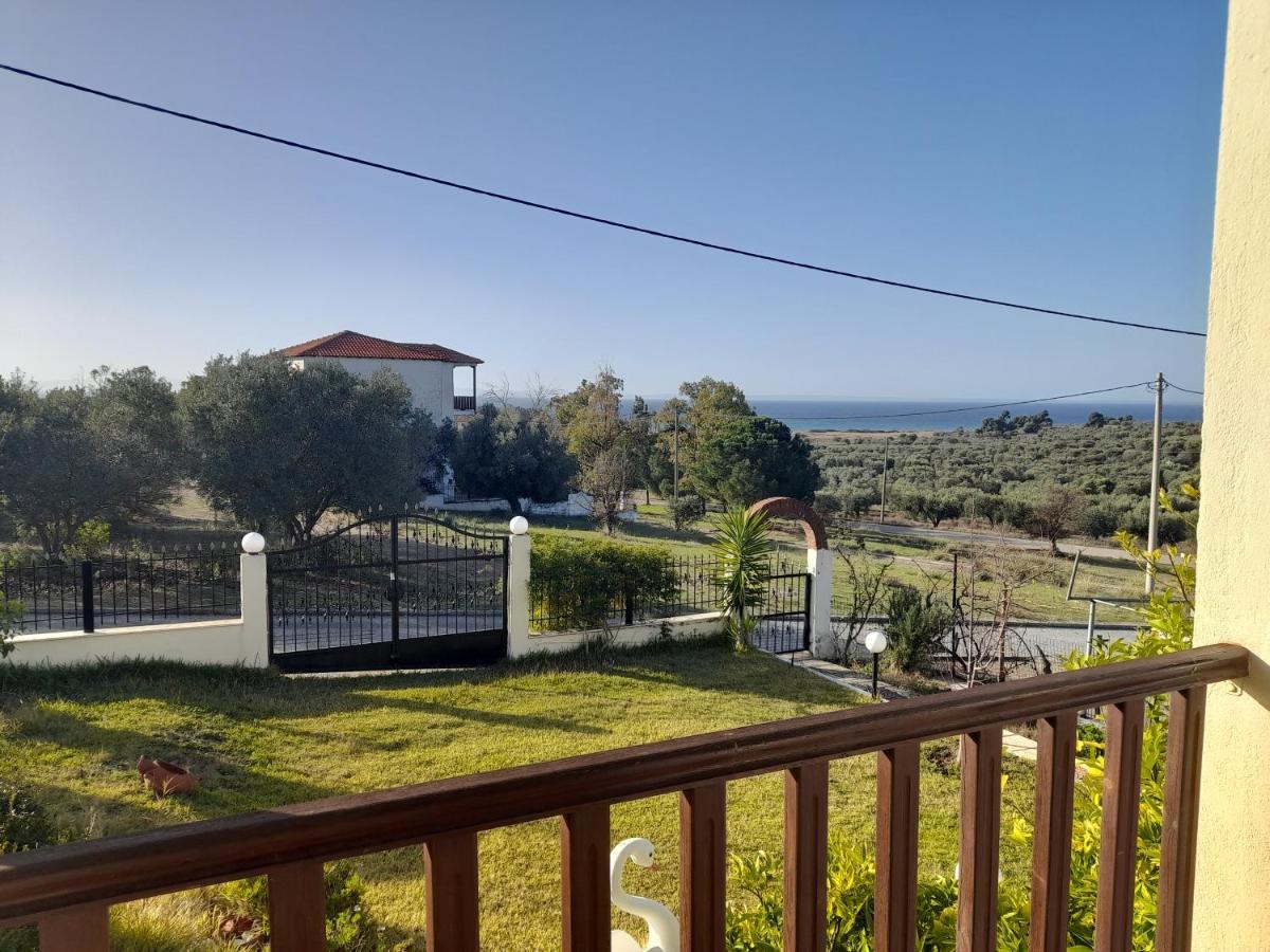 Apartments Giannis Metamorfosi  Exterior photo