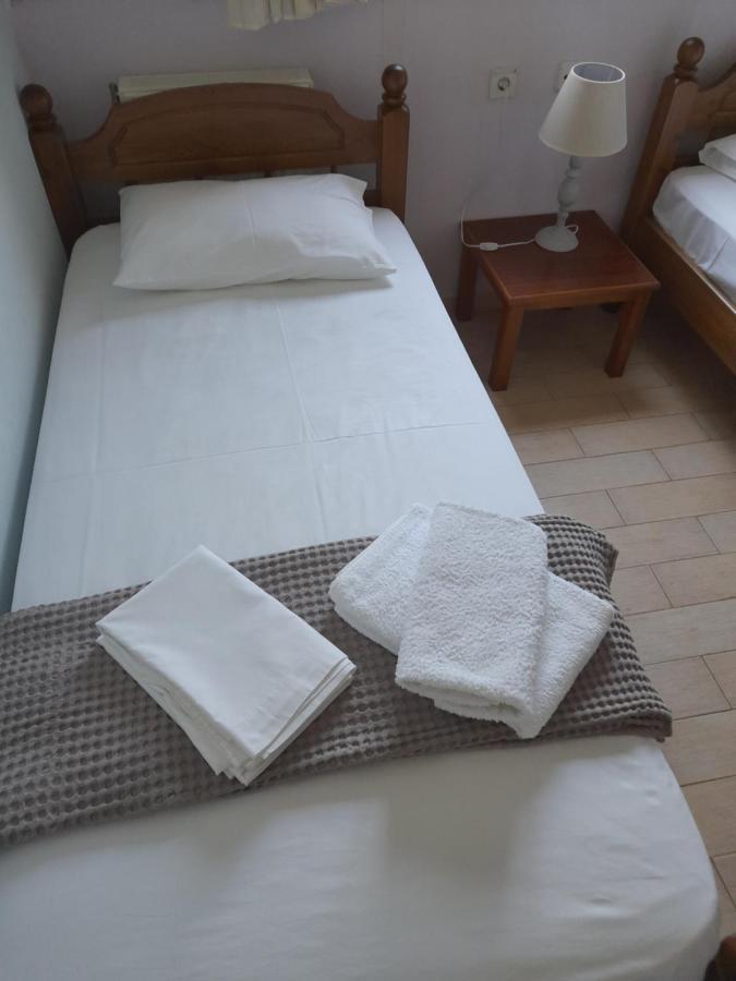 Apartments Giannis Metamorfosi  Exterior photo